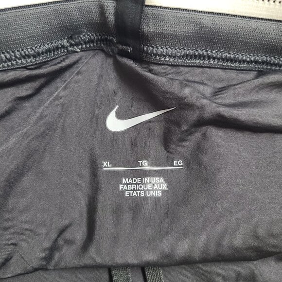 NEW Nike Womens Aeroswift Running Shorts DA3078-060 Size XL Gray - Picture 3 of 4